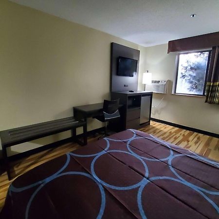 Super 8 By Wyndham Hagerstown I-70 Motel Buitenkant foto