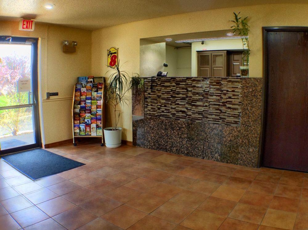 Super 8 By Wyndham Hagerstown I-70 Motel Buitenkant foto